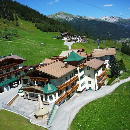 Hotel Garni - Restaurant Kaminstube Sankt Anton am Arlberg Exterior photo